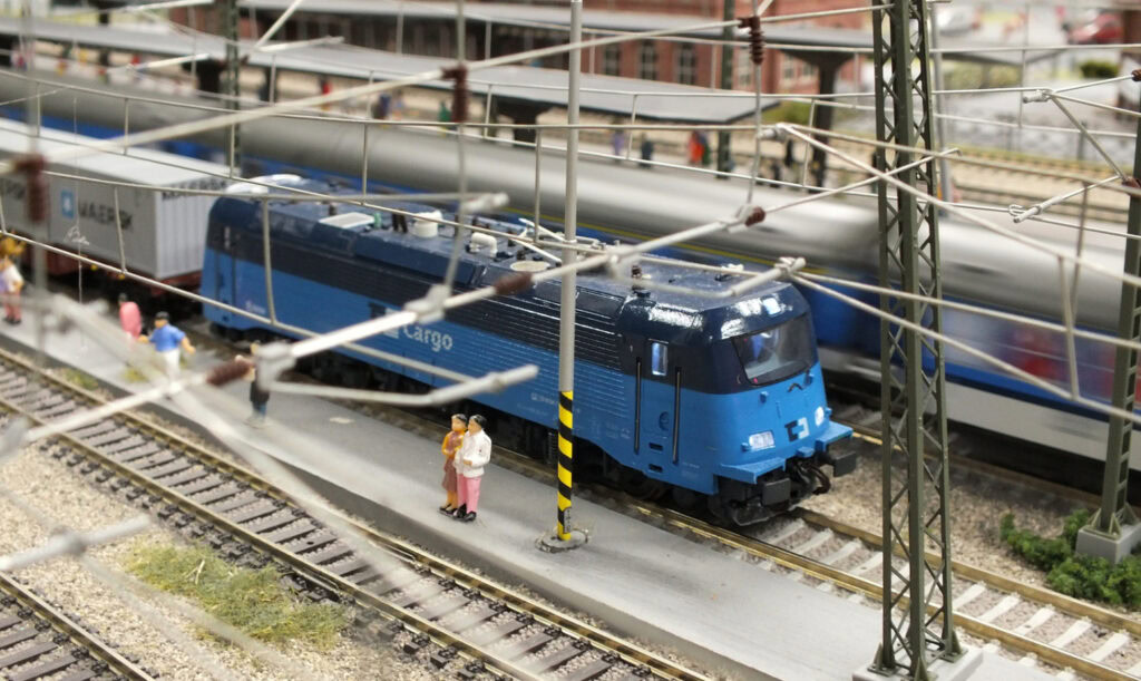 380 v barvach CD Cargo